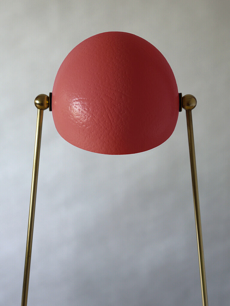 O lamp red